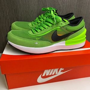 Nike Waffle One (G5) Sneaker (Youth Size 6)- Worn once